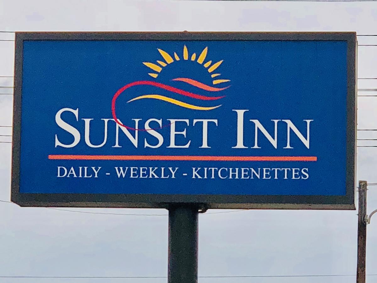 Sunset Inn לונגוויו מראה חיצוני תמונה